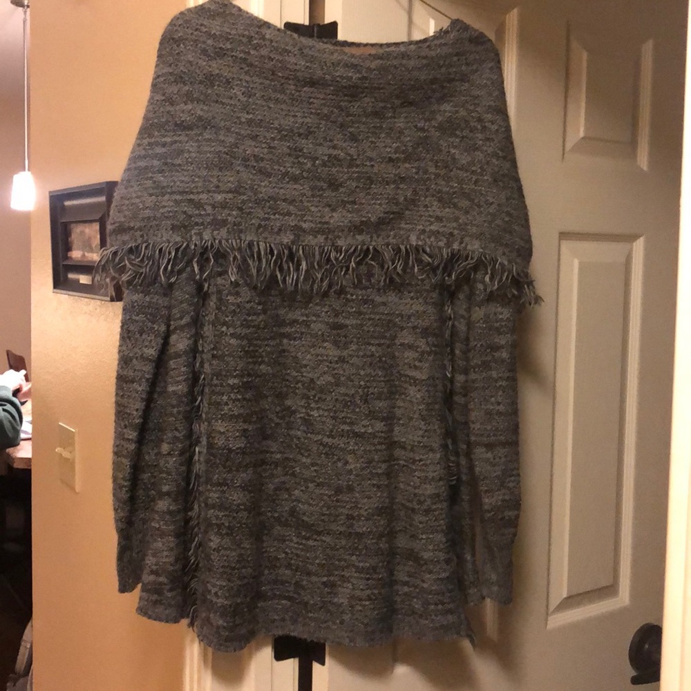 Grey sweater